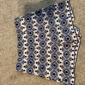 Zara Blue and White Patterned Women's Shorts